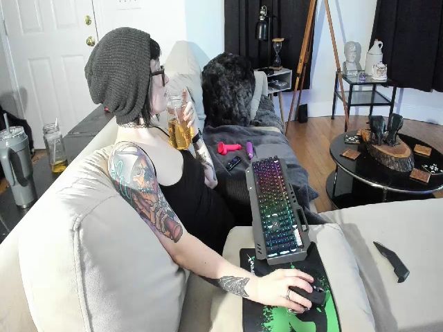 Live sex webcam photo for CognitivePunk #271891163