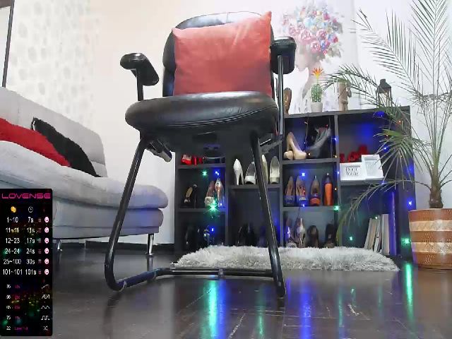 Live sex webcam photo for Colett_s #271721038