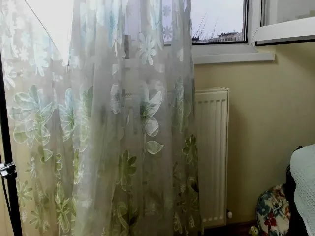 Live sex webcam photo for Come2Mommy #272943162