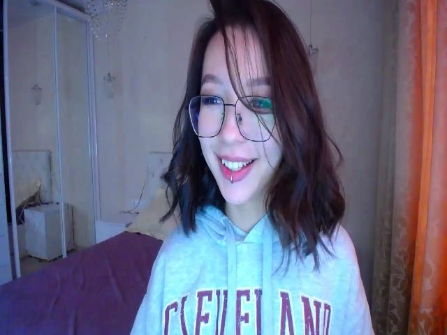 Live sex webcam photo for ComeToRelax #272799583