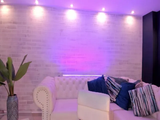 Live sex webcam photo for ConnieAddams1 #271891138