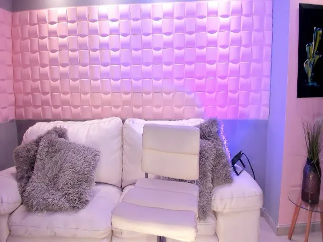 Live sex webcam photo for ConnieAddams1 #272348593