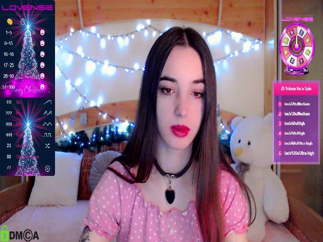 Live sex webcam photo for CookiePetite #271781784