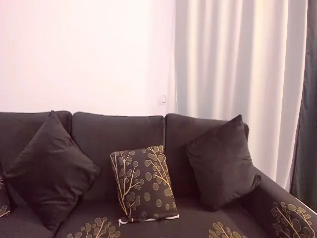 Live sex webcam photo for CoolElissa #272900433