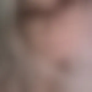 Live sex webcam photo for Cora9 #292761992
