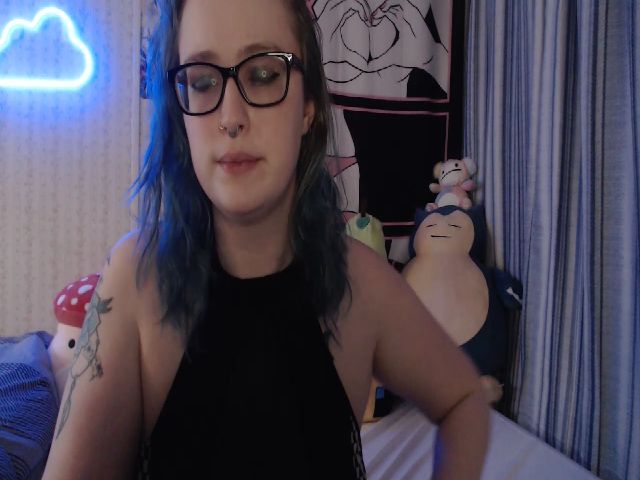 Live sex webcam photo for CosmicNova #272785115