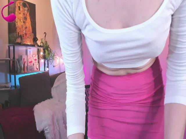 Live sex webcam photo for Cosmic_Flirt #273165031