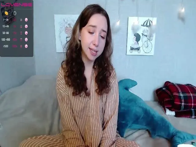 Live sex webcam photo for Cosmo_Riri #272342080