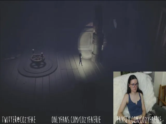 Live sex webcam photo for CozyFaerie #272680098