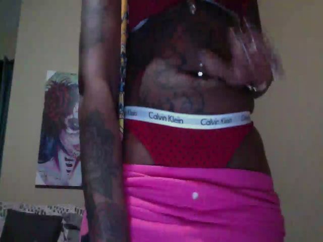 Live sex webcam photo for Crazisexikoo #272718789