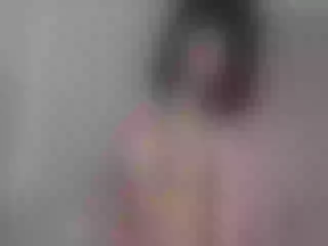 Live sex webcam photo for CrazySweetie_ #272428390