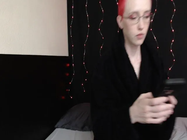 Live sex webcam photo for CreamyBun #272822618