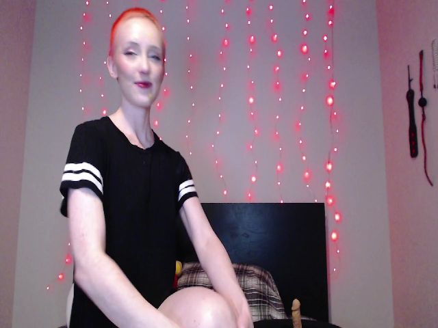 Live sex webcam photo for CreamyBun #273010655