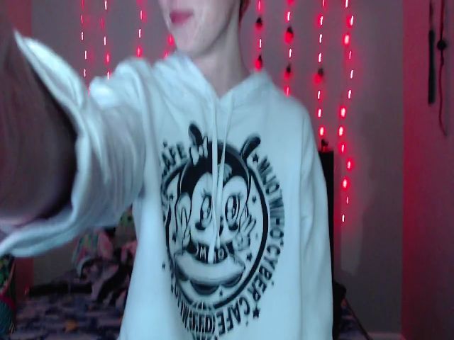 Live sex webcam photo for CreamyBun #273157589