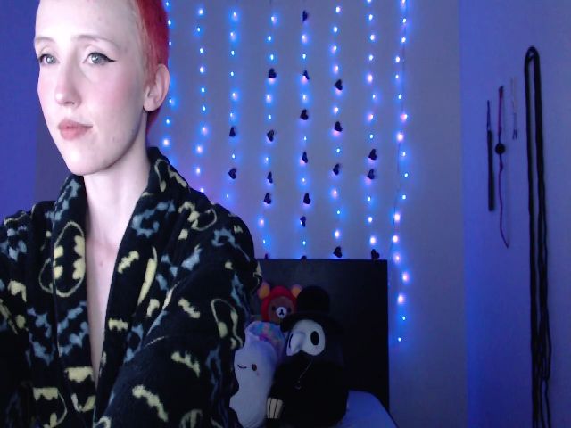 Live sex webcam photo for CreamyBun #273208028