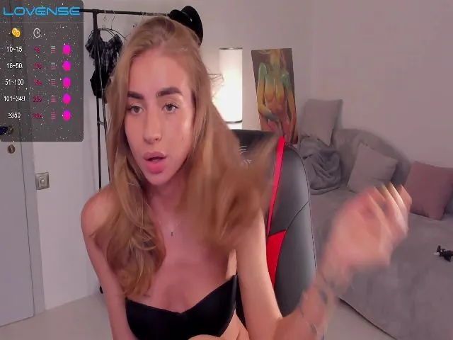 Live sex webcam photo for Creamy_Bunny #273860068