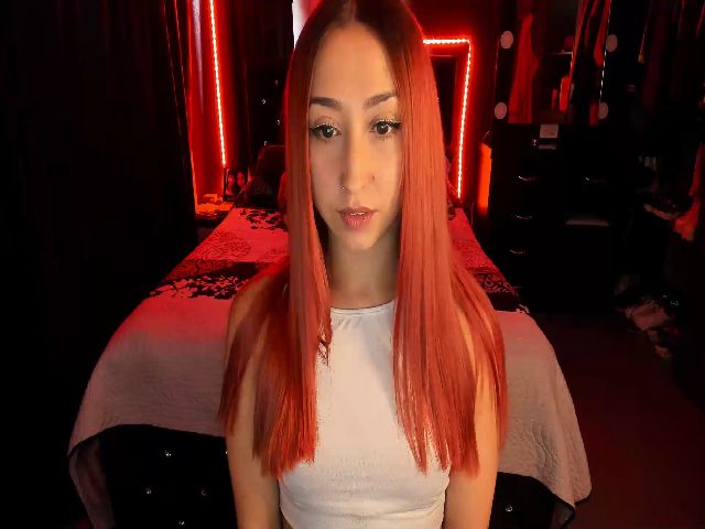 Live sex webcam photo for Cristal_kat #272657208