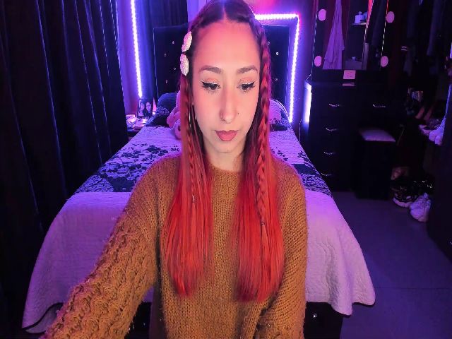 Live sex webcam photo for Cristal_kat #272706454