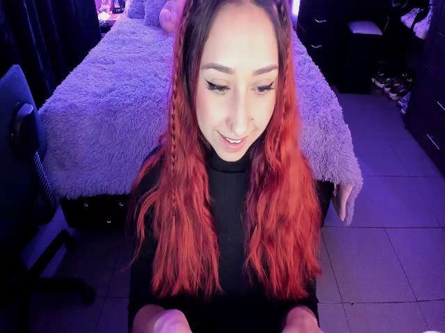 Live sex webcam photo for Cristal_kat #272848220