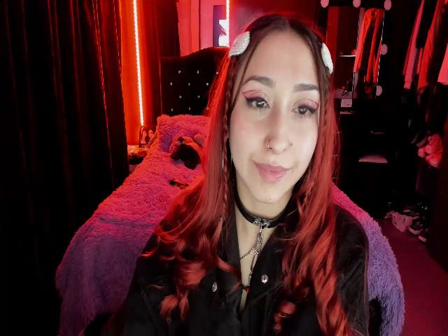 Live sex webcam photo for Cristal_kat #272938484