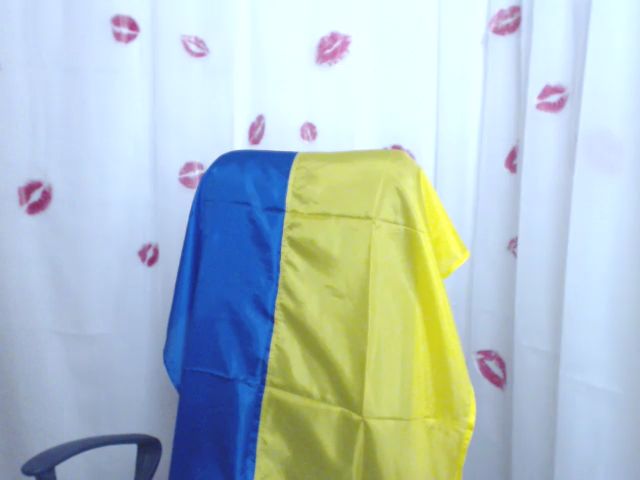 Live sex webcam photo for CristiCarter #273075850