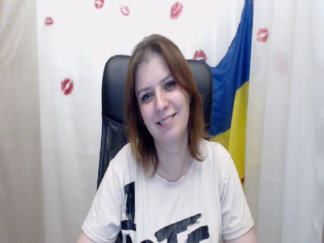 Live sex webcam photo for CristiCarter #273362998