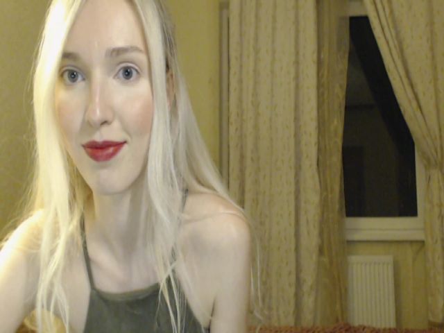 Live sex webcam photo for CristyGT #272442378