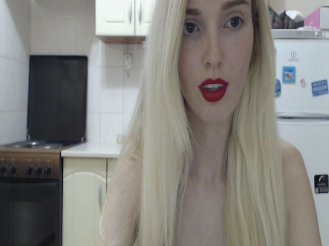 Live sex webcam photo for CristyGT #273703388