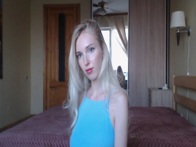 Live sex webcam photo for CristyGT #274302130