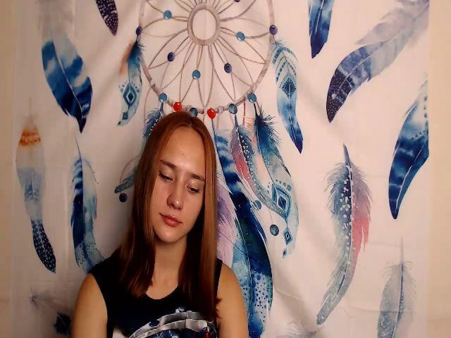 Live sex webcam photo for CrystalBird #274146275