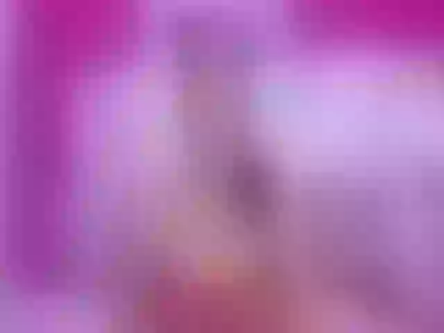 Live sex webcam photo for CrystalRoose #273834309