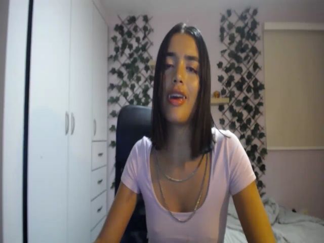 Live sex webcam photo for Crystal_girlx #274550624