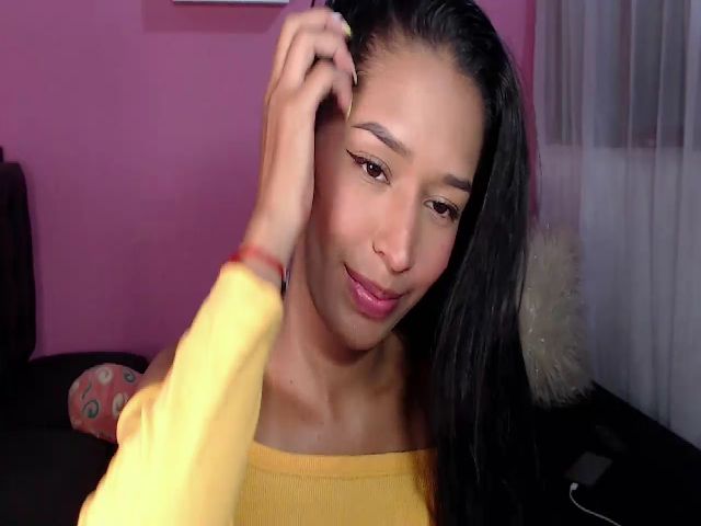 Live sex webcam photo for Crystal_sweet #272049444