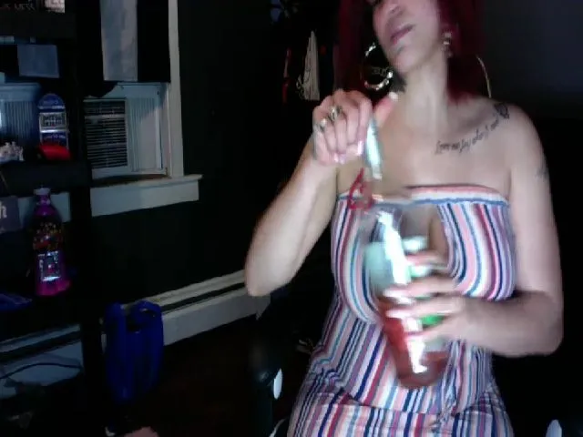 Live sex webcam photo for CubanaBoricua #271695175