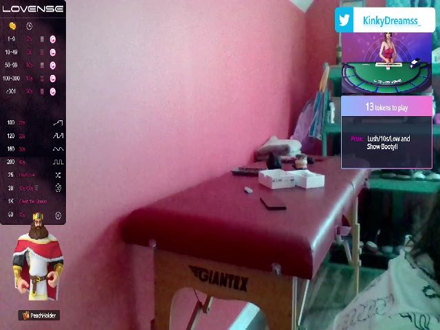 Live sex webcam photo for CumDump_ #274425988