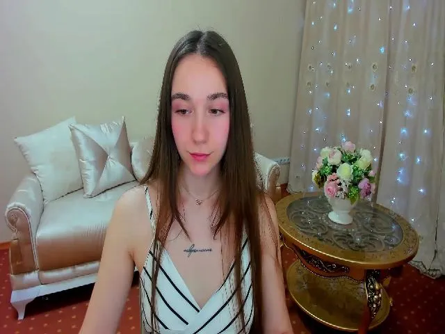 Live sex webcam photo for CupidsArroww #273650108