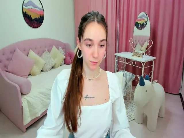 Live sex webcam photo for CupidsArroww #273695501