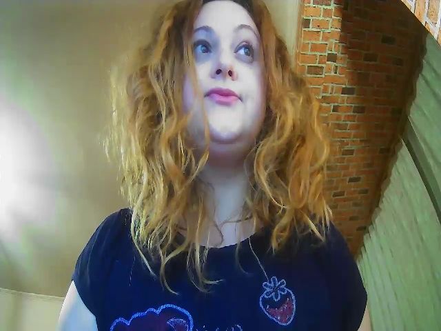 Live sex webcam photo for CurlyCherry #272184585