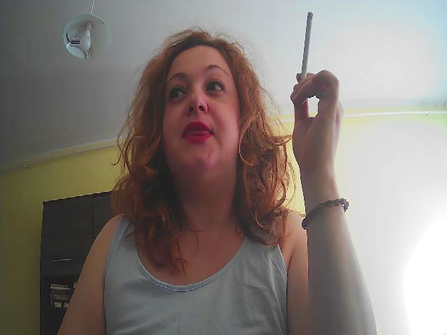 Live sex webcam photo for CurlyCherry #272893999