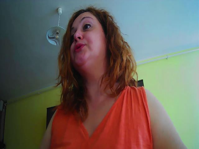 Live sex webcam photo for CurlyCherry #273117285