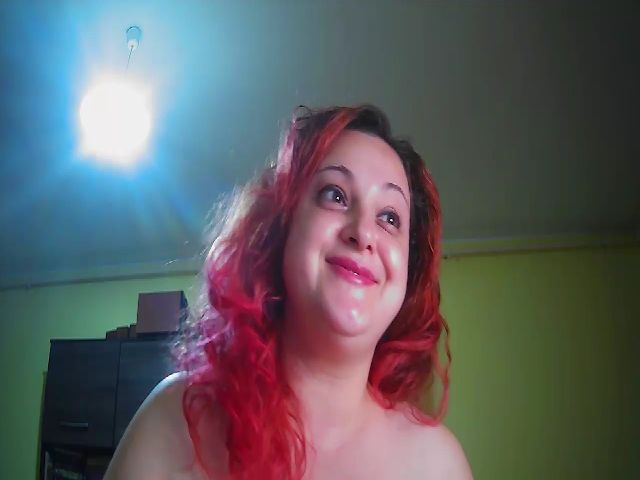 Live sex webcam photo for CurlyCherry #274579814