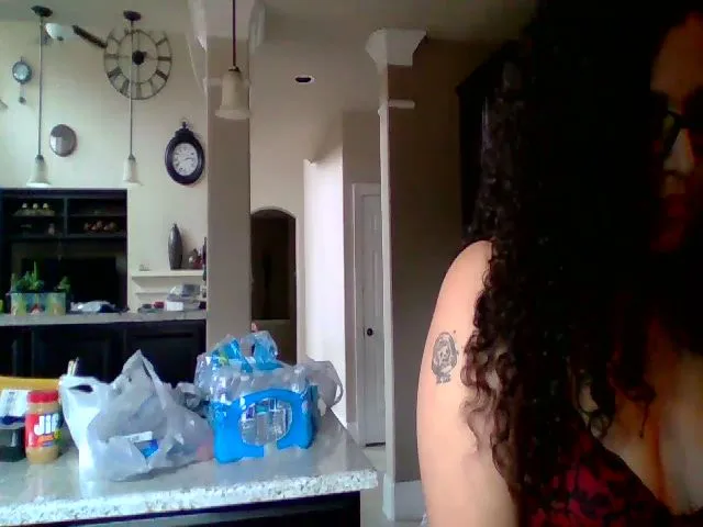 Live sex webcam photo for CurlyQ_ #272530607