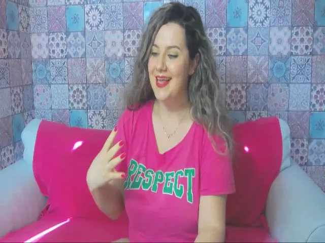 Live sex webcam photo for CurlyVibe #272188299