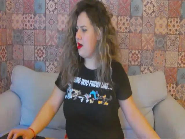 Live sex webcam photo for CurlyVibe #272684473