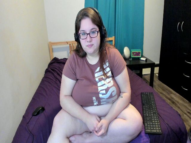Live sex webcam photo for CurvyCassia #272093971