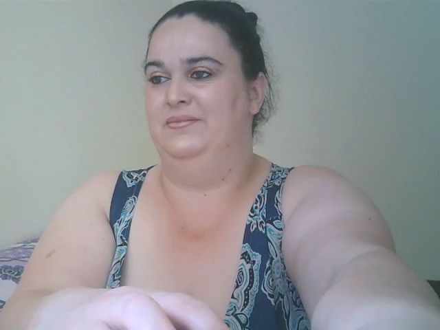 Live sex webcam photo for CurvyKatey #273501645