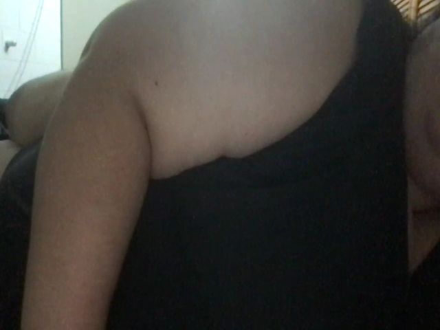 Live sex webcam photo for Curvy_BBW #272330770