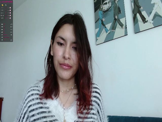 Live sex webcam photo for CuteApril_ #273591908