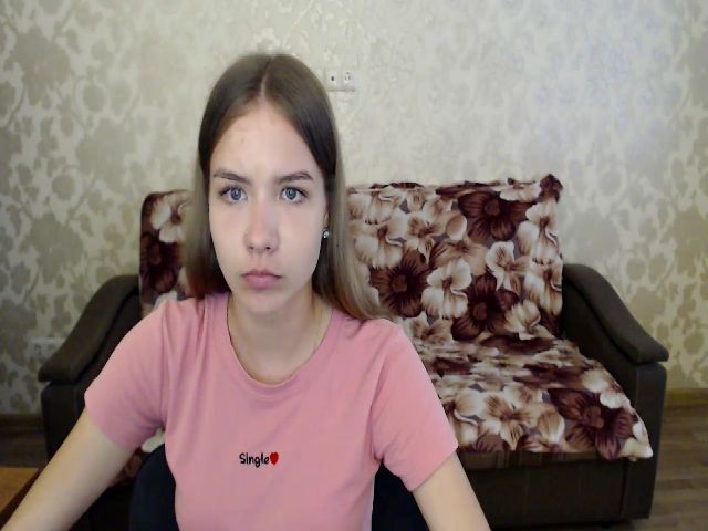 Live sex webcam photo for CuteDollar #273977373