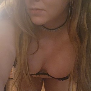 Live sex webcam photo for CuteyCourtney #278208575